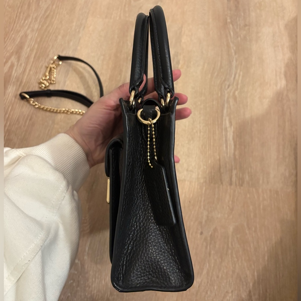 Coach Mini Pepper Crossbody EUC - image 8